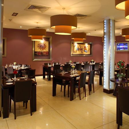 Mcgettigans Hotel Леттеркенні Екстер'єр фото