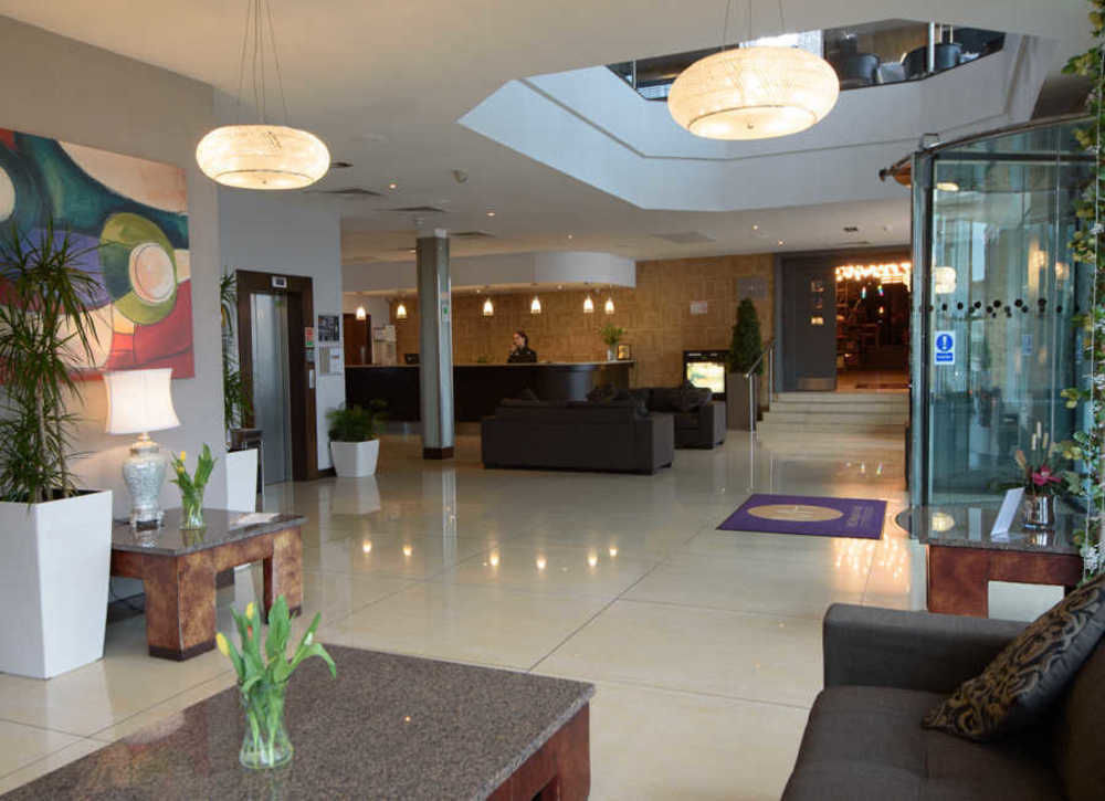 Mcgettigans Hotel Леттеркенні Екстер'єр фото